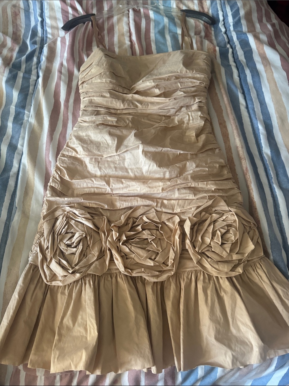 BCBGMaxAzria Beige Strapless Rosette Ruched Cocktail Dress